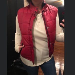 Old navy puffer vest
